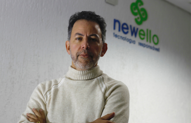 newello